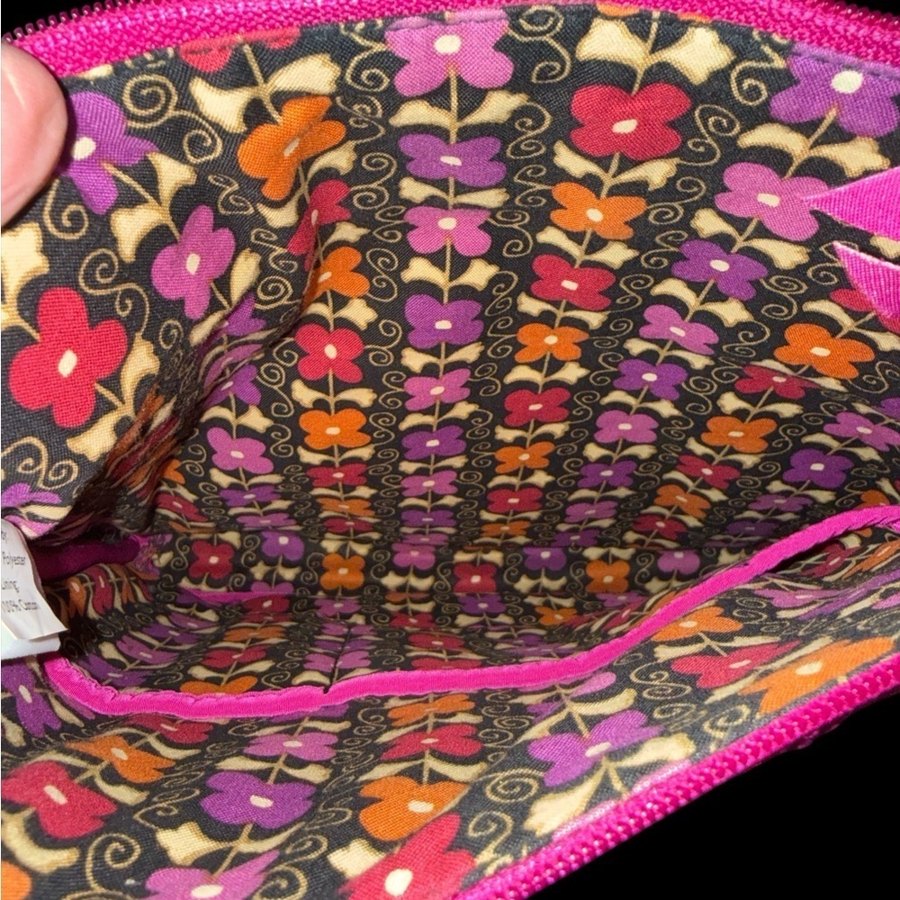 Vera Bradley Quilted Crossbody
Bag Pink Adjustable Strap Lightweight - Picture 3 of 6